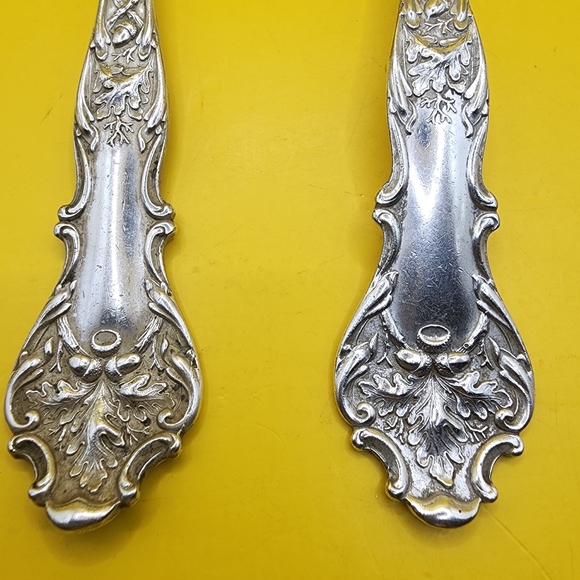 1847 Rogers Bros. Charter Oak Silverplate Gravy Ladle, Fork - Picture 2 of 9